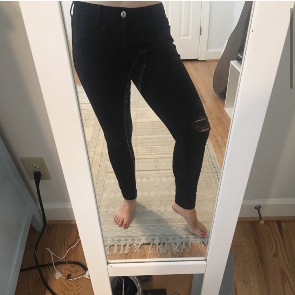 Black American Eagle Skinny Jeans
